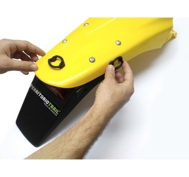 Punto de enganche adicional para atornillar