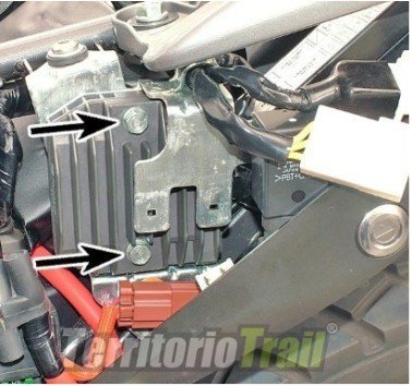 Regulador de corriente Honda Transalp 700