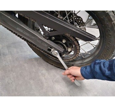 Desmontable con llave para tuerca eje de rueda 27mm