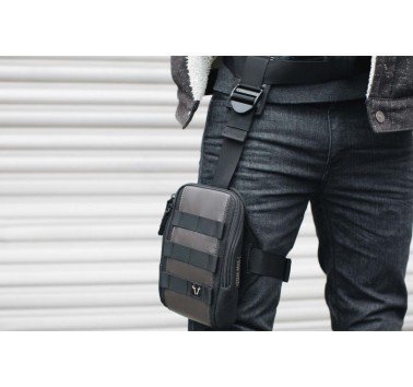 SW-Motech  Legend Gear set con cinchas y bolsa de pierna LA1,Holster LA7 con bolsa accesoria LA1. 0,8 l.