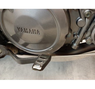 Protector tapa de motor lado pedal de freno Yamaha XT 660 Z Tenere