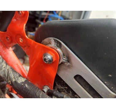 Conjunto de refuerzos para el subchasis superior (depósito) de KTM 690 / Husqvarna 701 / GasGas 700