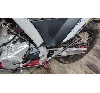 Ganchos de equipaje para AJP PR7 650 Adventure