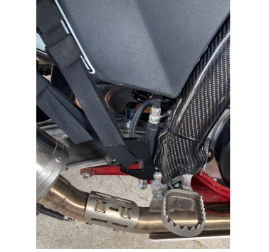 Ganchos de equipaje para AJP PR7 650 Adventure