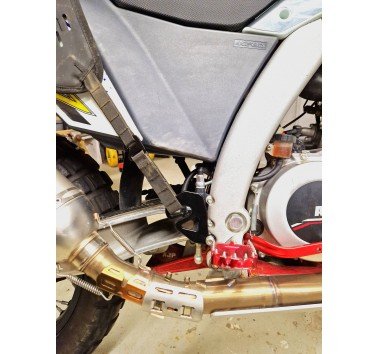 Ganchos de equipaje para AJP PR7 650 Adventure