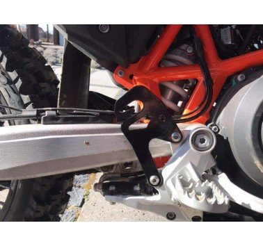 Ganchos para sujetar equipaje en KTM 690 Enduro / Husqvarna 701 / GasGas ES 700