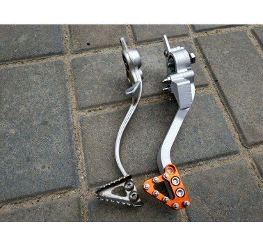Pedal de freno trasero Fat Bertha para KTM 690 Enduro (2011-18)