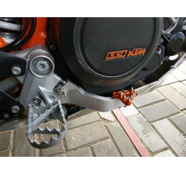Pedal de freno trasero Fat Bertha para KTM 690 Enduro (2011-18)