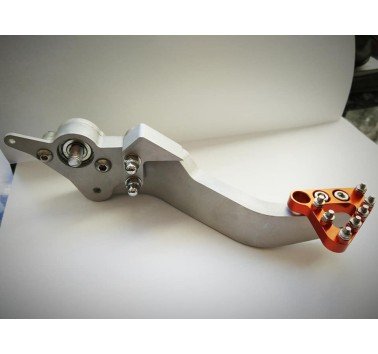 Pedal de freno trasero Fat Bertha para KTM 690 Enduro (2011-18)