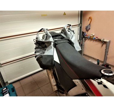 Portaequipajes 3DMoto negro para AJP PR7 650 Adventure