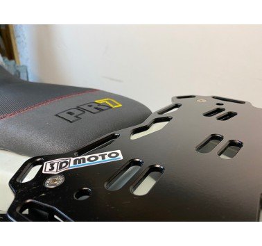 Portaequipajes 3DMoto negro para AJP PR7 650 Adventure